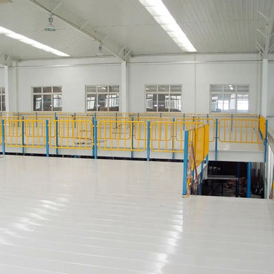 Economical Structural Steel Mezzanine Floor , Warehouse Metal Mezzanine Flooring