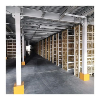 ISO9001 Warehouse Storage Rack Steel Platform Rack For Cold Storage With Cargo Lift