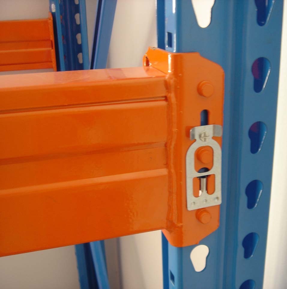 Adjustable Teardrop Pallet Rack Beams Steel Warehouse Shelves Corrosion Protection