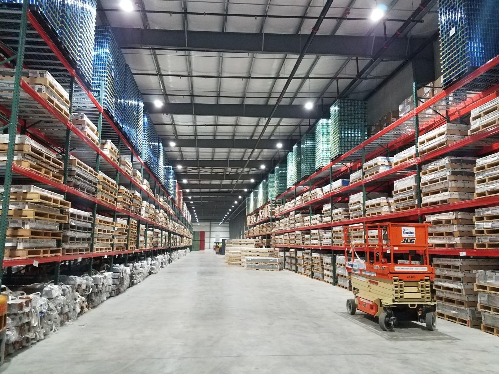 Industrial Heavy Duty Storage Pallet Rack Shelving For Optimal Storage