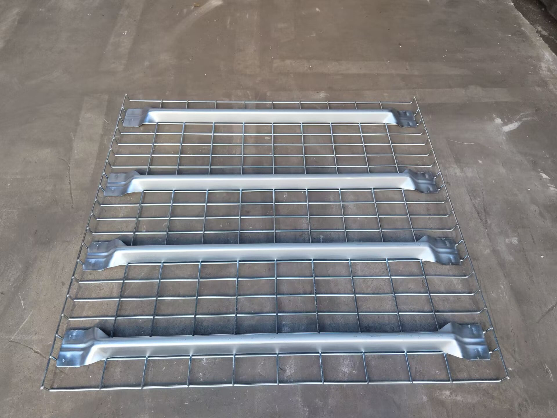OEM Galvanized Wire Mesh Decking Powder Coated Steel For Durable Storage